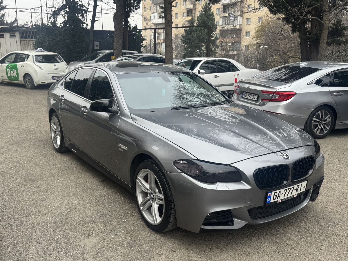 BMW 528