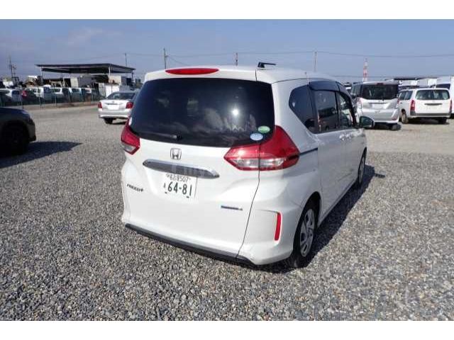 Honda Freed 2020 — photo 2