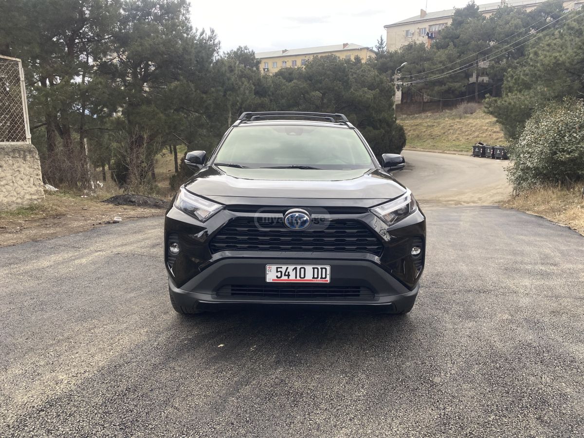 Toyota RAV 4 2022 — photo 2