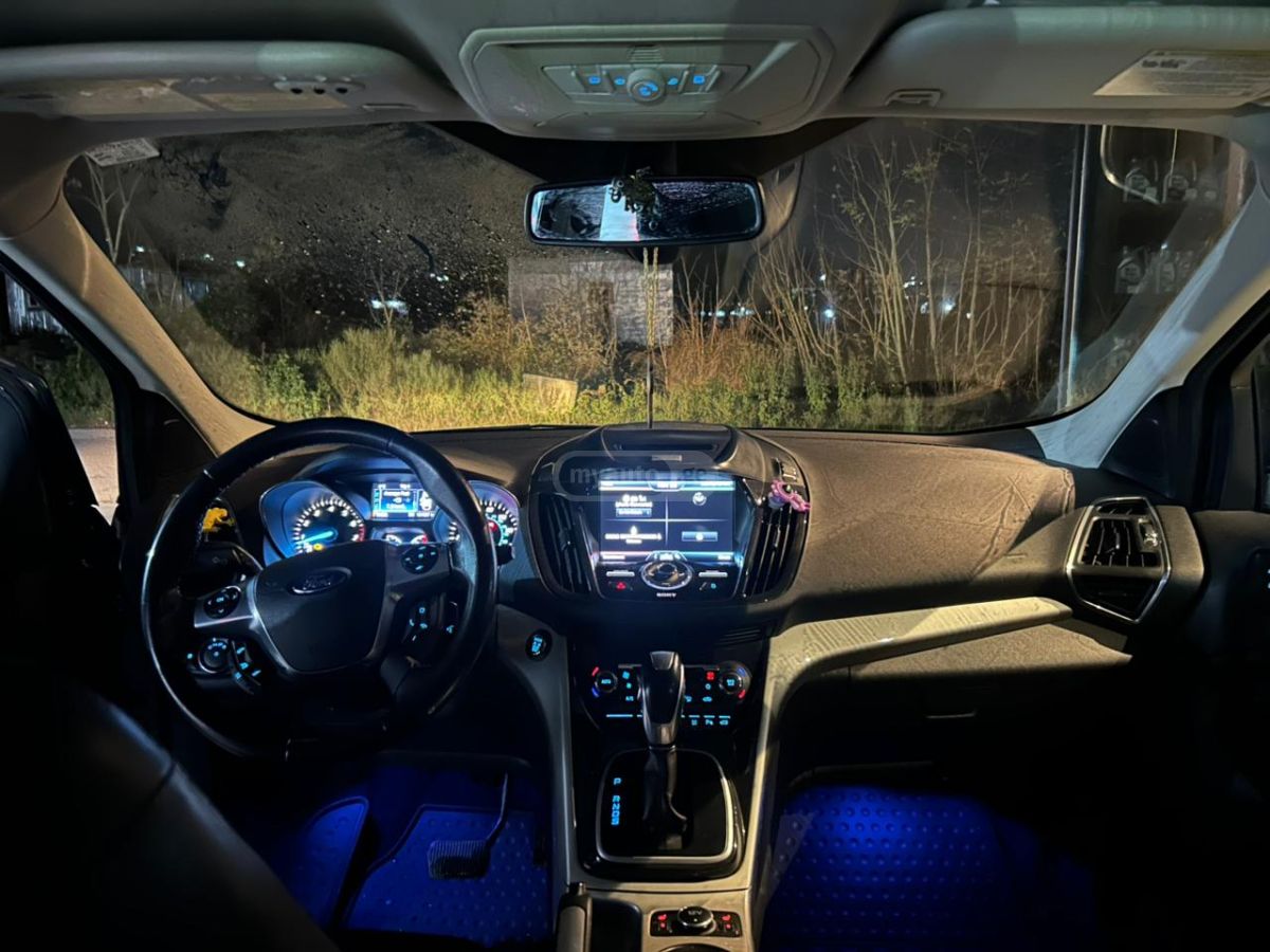 Ford Escape