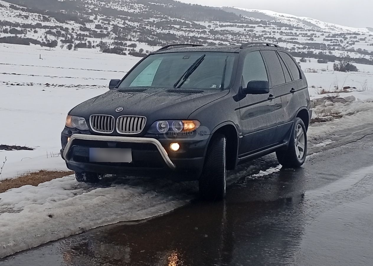BMW X5 2005 — photo 2