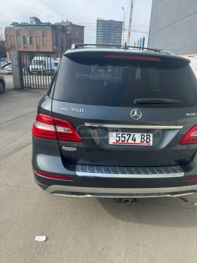 Mercedes-Benz ML 350 2014 — photo 2