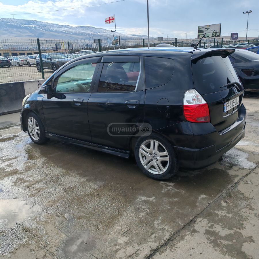 Honda FIT