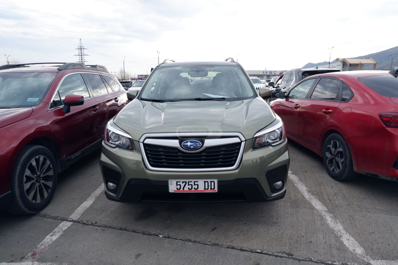 Subaru Forester 2019 — photo 2