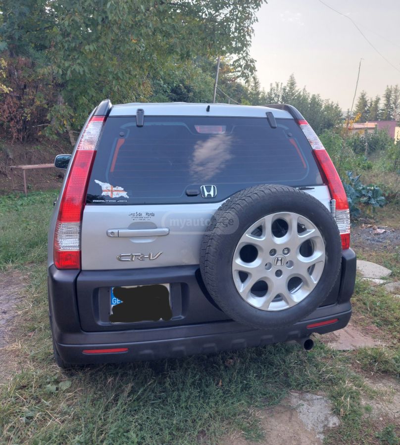 Honda CR-V 2005 — photo 2