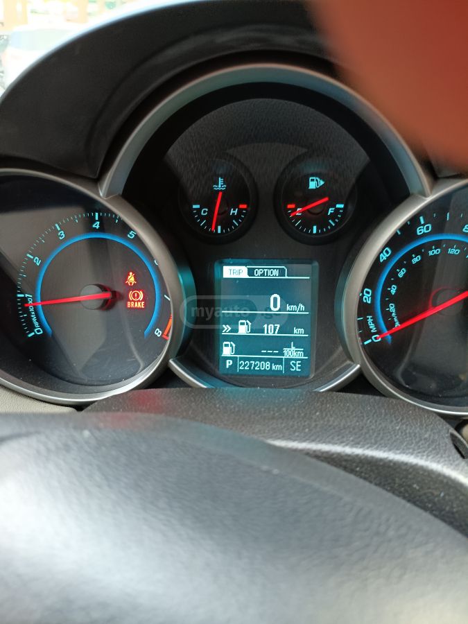 Chevrolet Cruze 2014 — photo 2