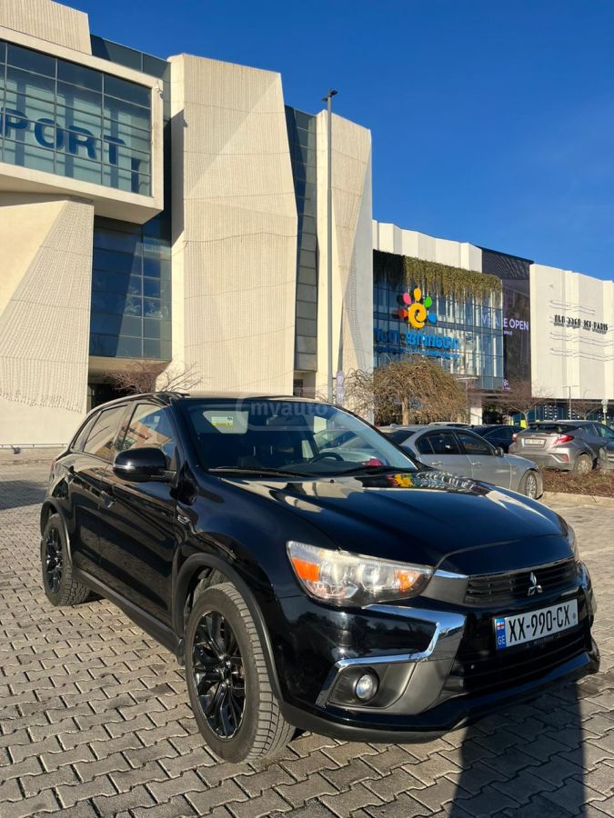 Mitsubishi Outlander Sport