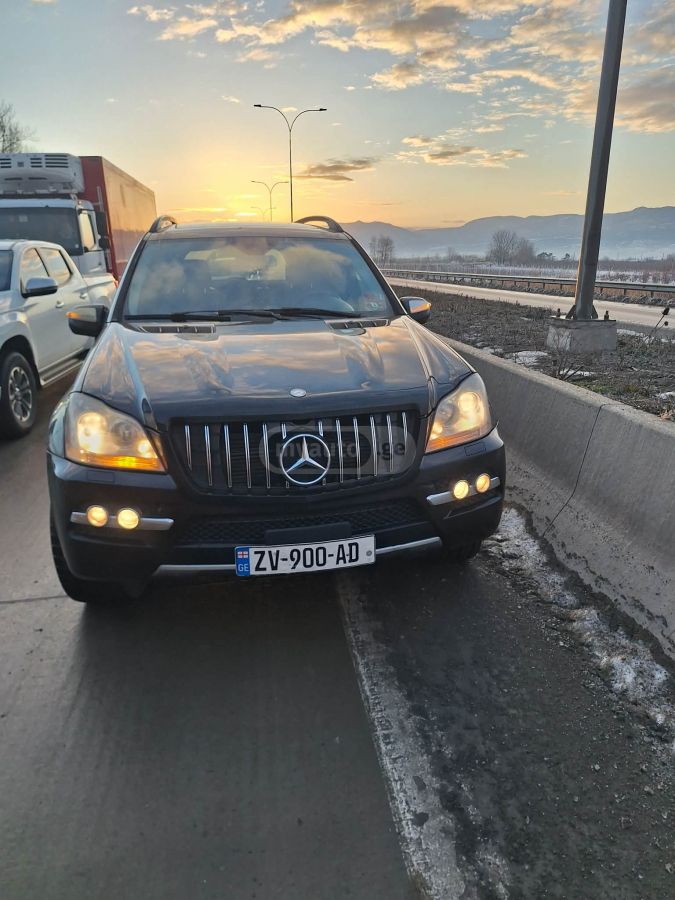 Mercedes-Benz GL 320