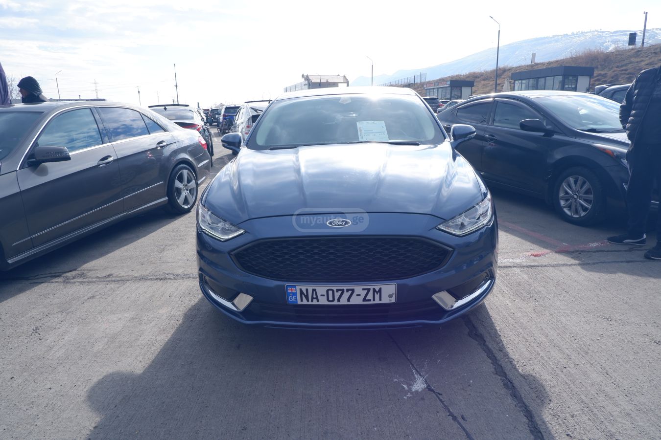 Ford Fusion 2018 — photo 2