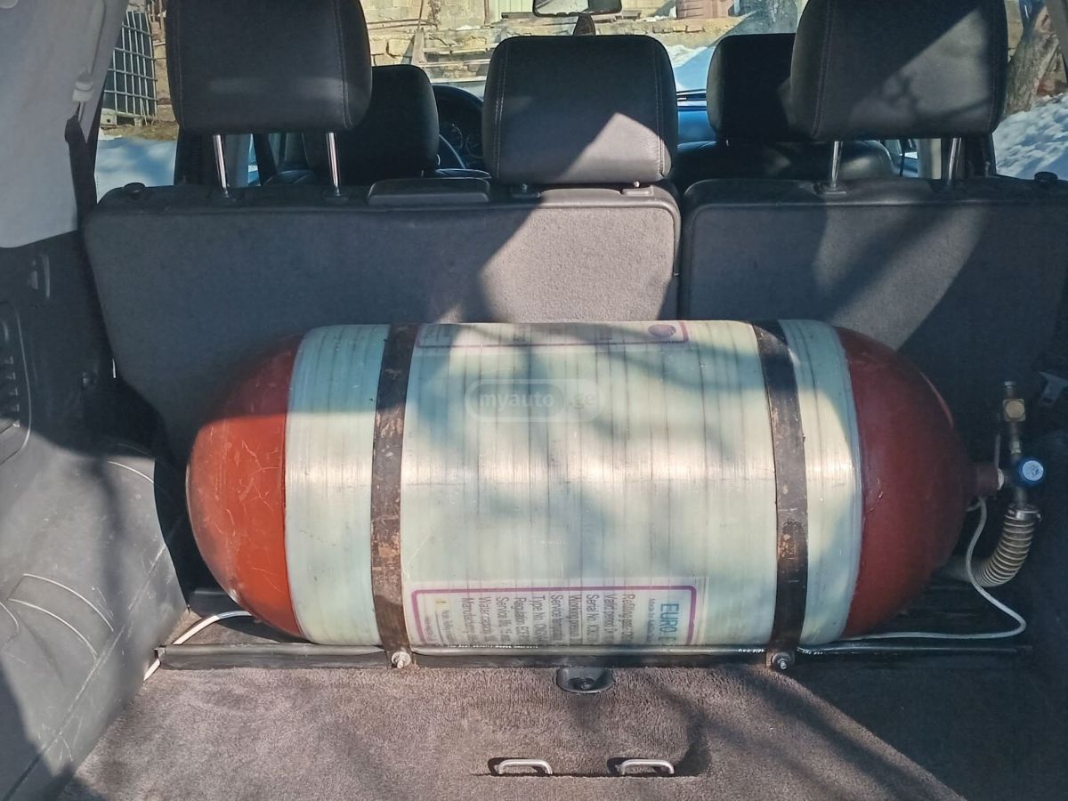 Mercedes-Benz ML 350 2003 — photo 2