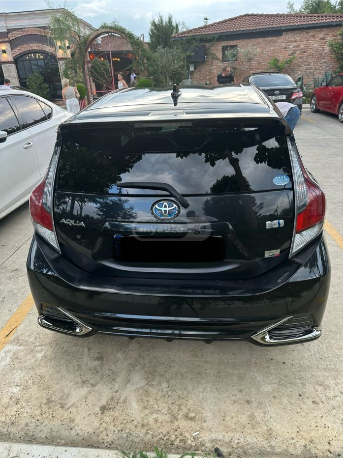 Toyota Aqua 2014 — photo 2