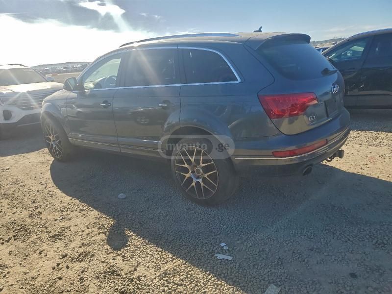 Audi Q7 2015 — photo 2