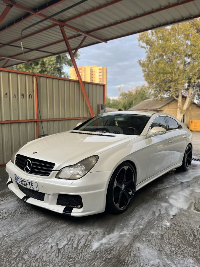 Mercedes-Benz CLS 500
