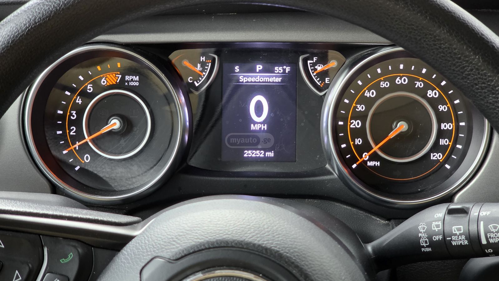 Jeep Wrangler 2023 — photo 2