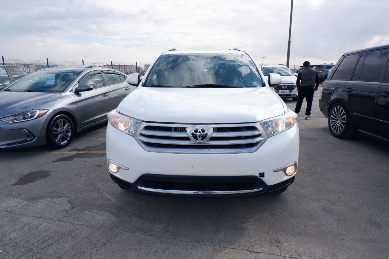 Toyota Highlander 2012 — photo 2