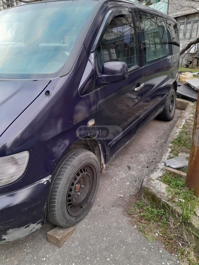 Mercedes-Benz Vito