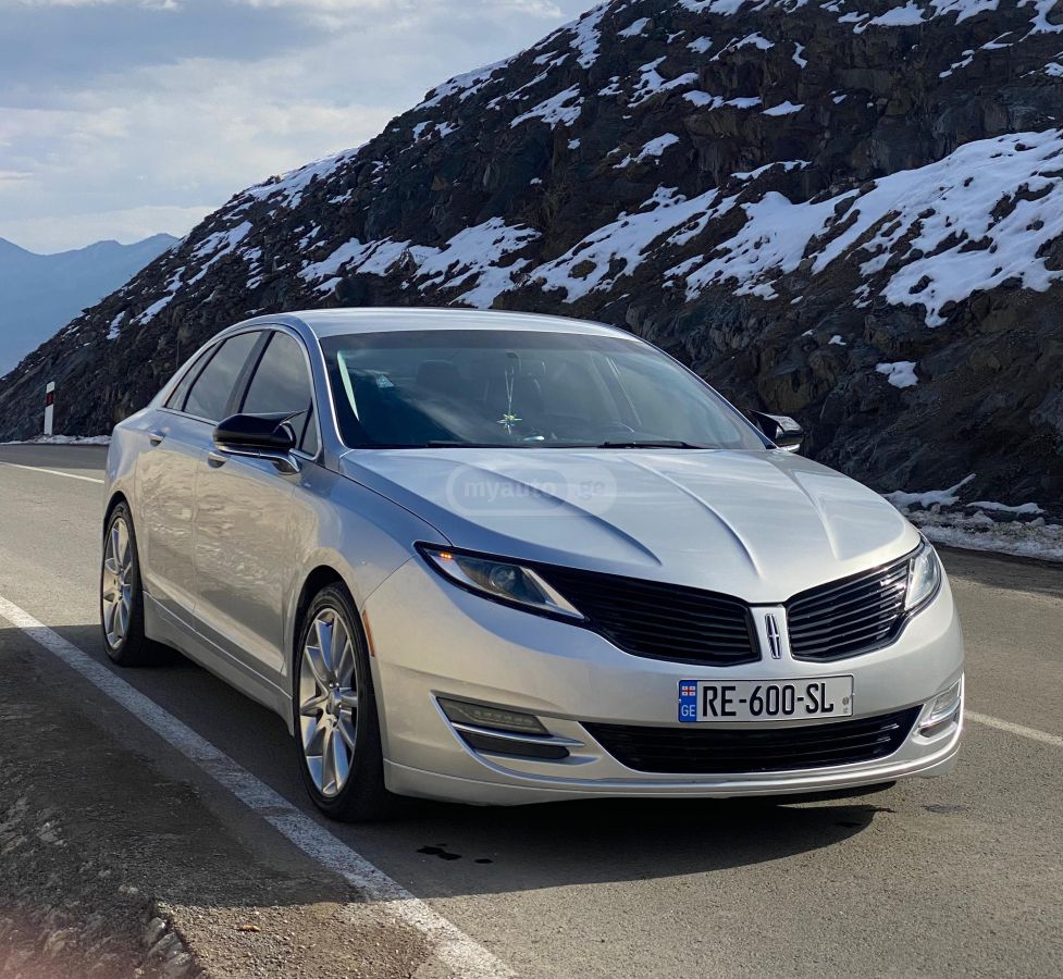 Lincoln MKZ 2015 — photo 2