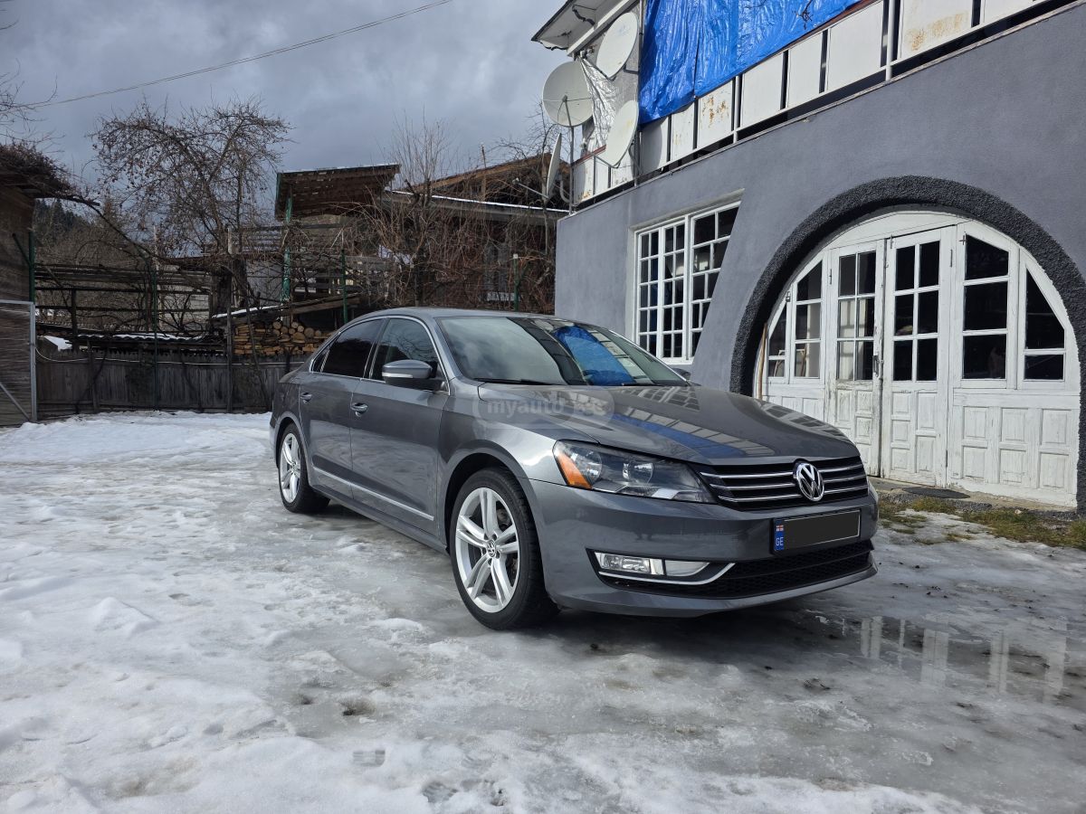 Volkswagen Passat 2014 — photo 2