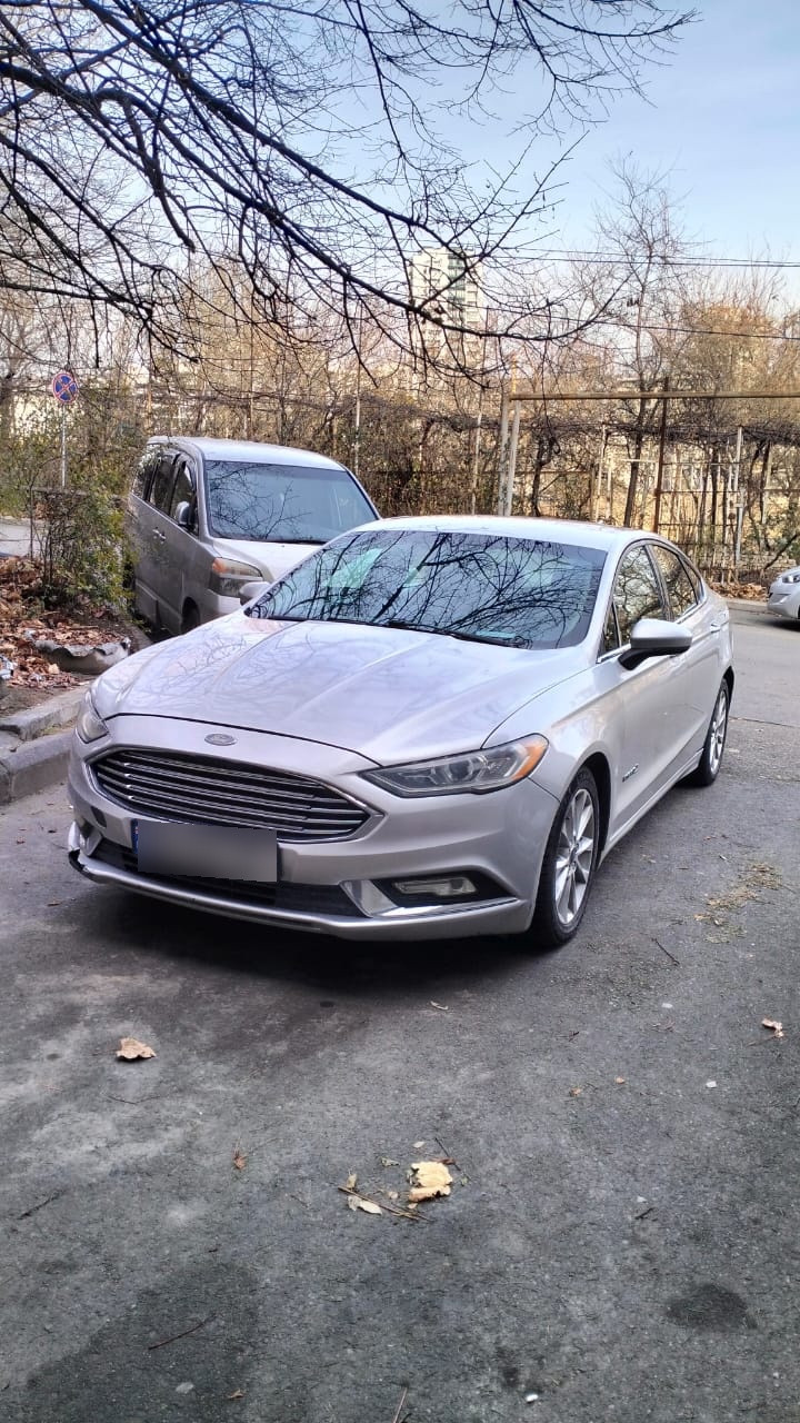 Ford Fusion 2017 — photo 2