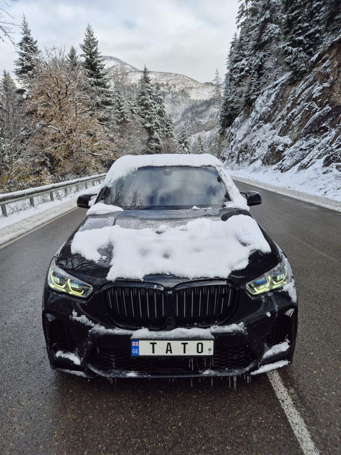 BMW X5 2019 — photo 2