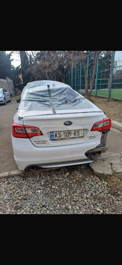 Subaru Legacy 2017 — photo 2