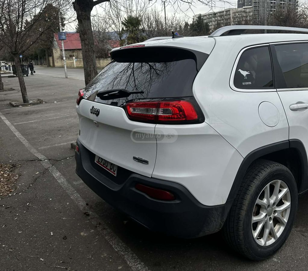 Jeep Cherokee 2016 — photo 2