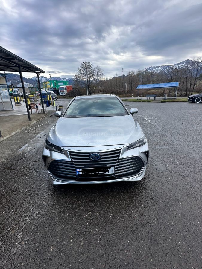 Toyota Avalon 2019 — photo 2