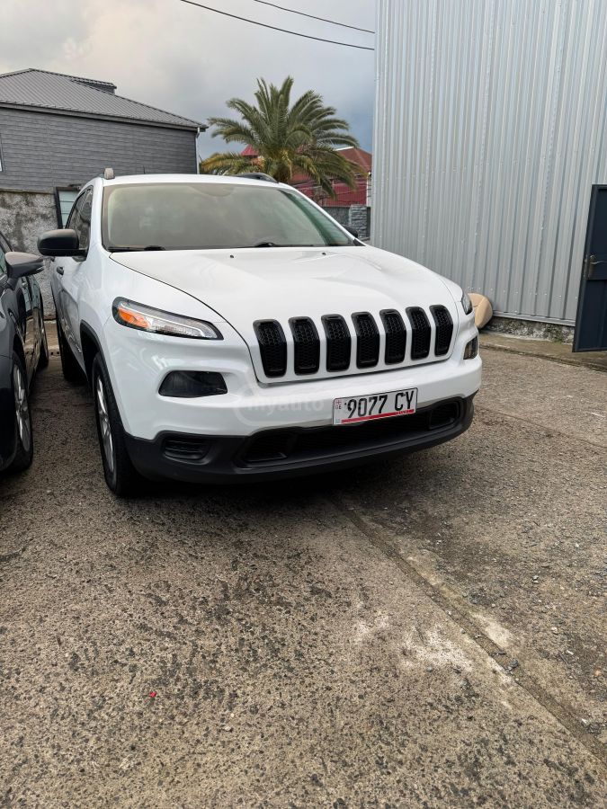 Jeep Cherokee 2015 — photo 2