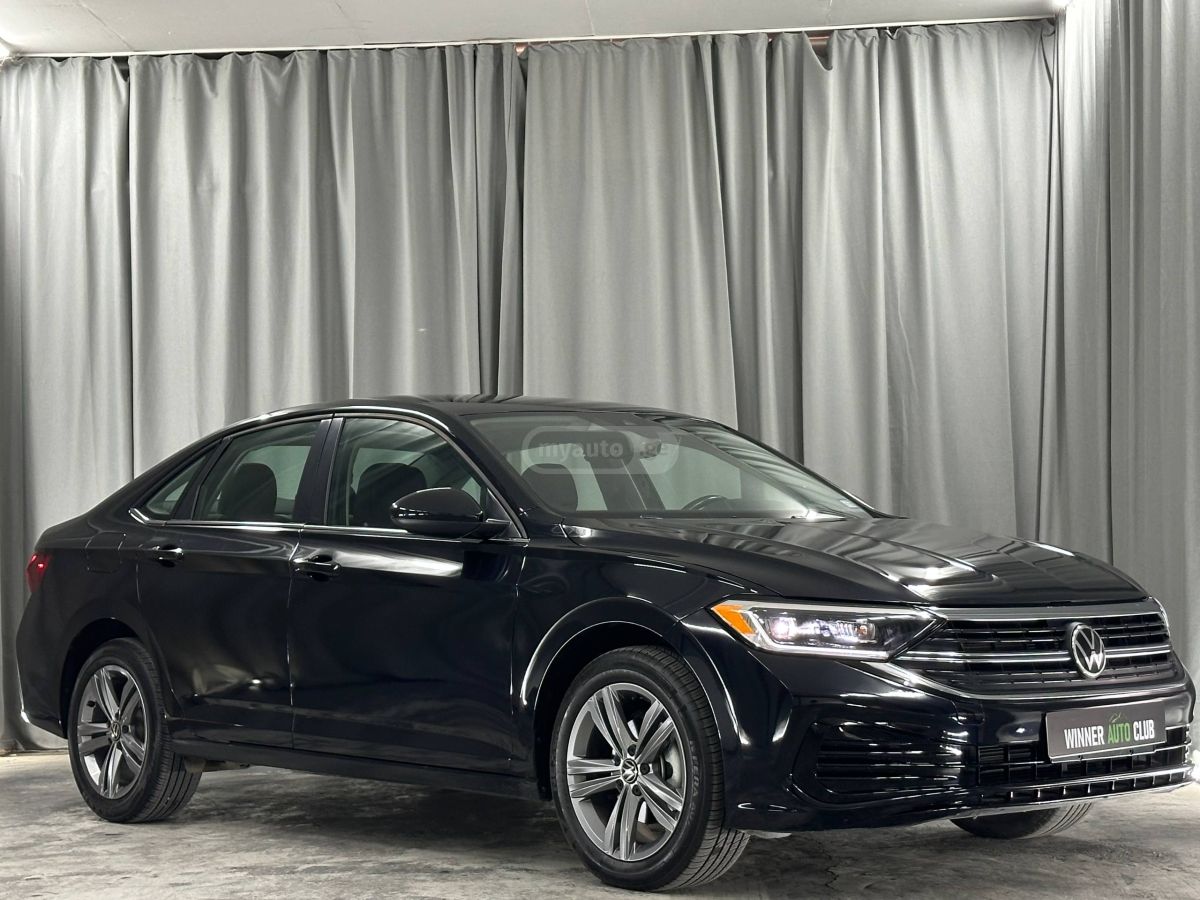 Volkswagen Jetta 2022 — photo 2