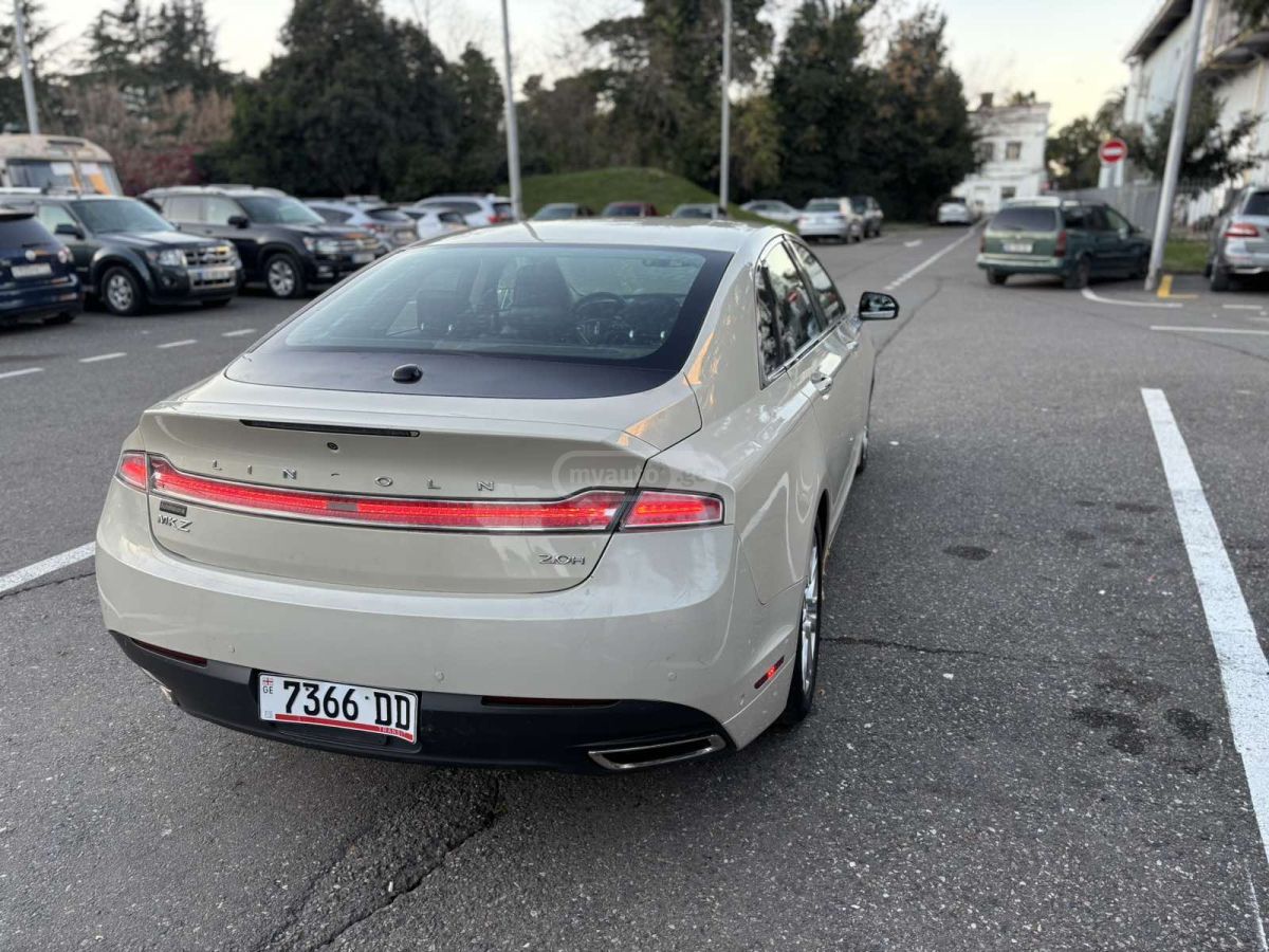Ford Fusion 2015 — photo 2