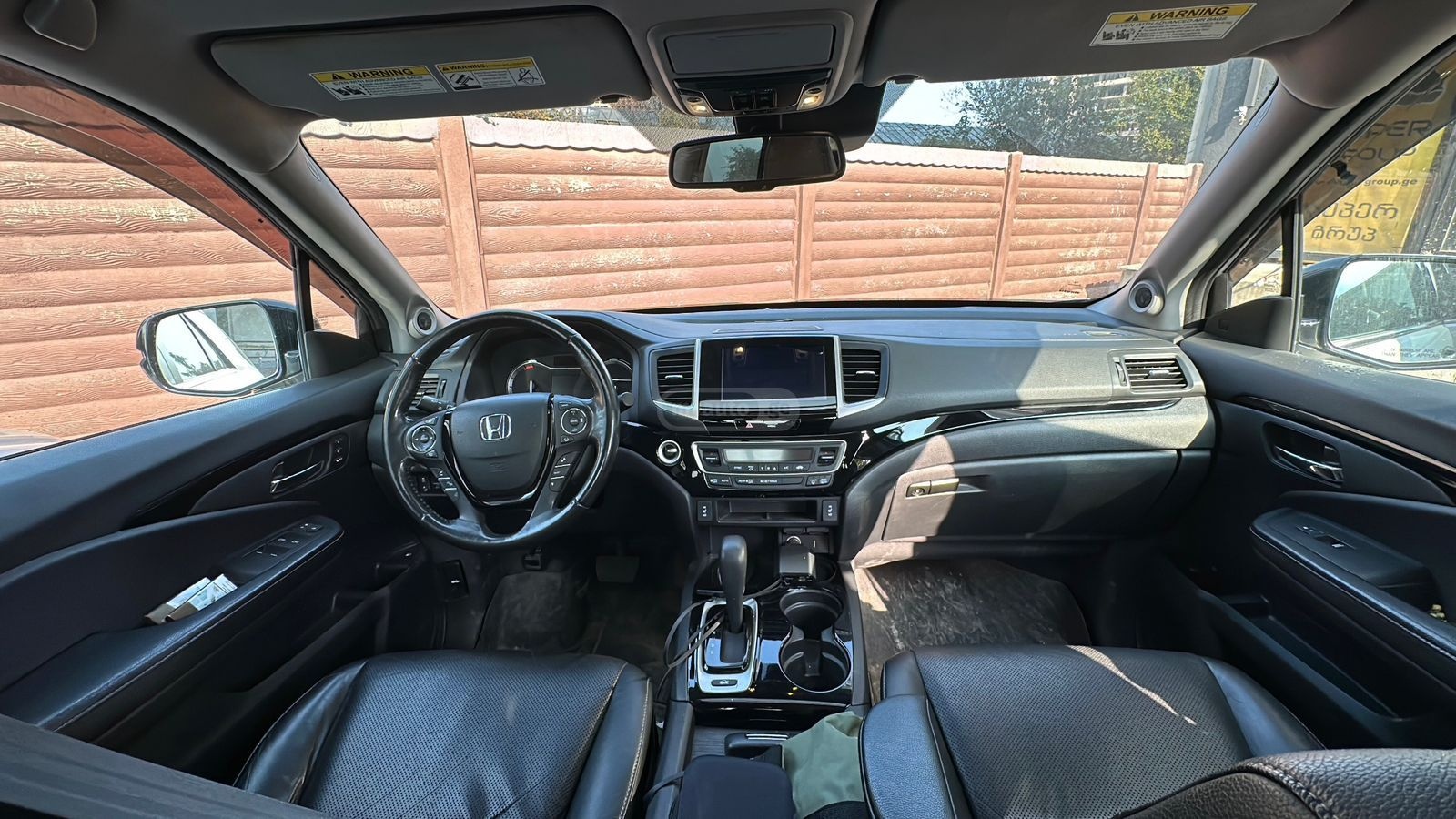 Honda Ridgeline 2018 — photo 2