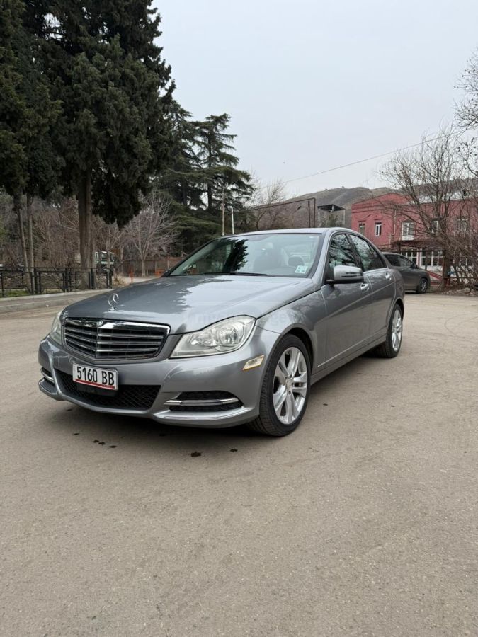 Mercedes-Benz C 250