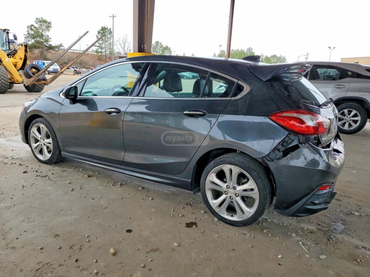 Chevrolet Cruze 2017 — photo 2