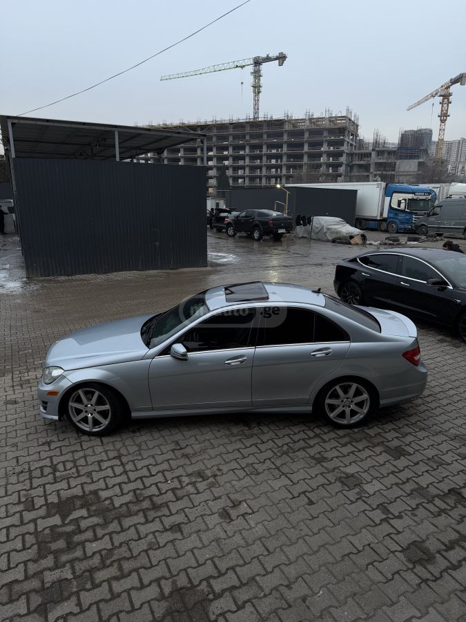 Mercedes-Benz C 250
