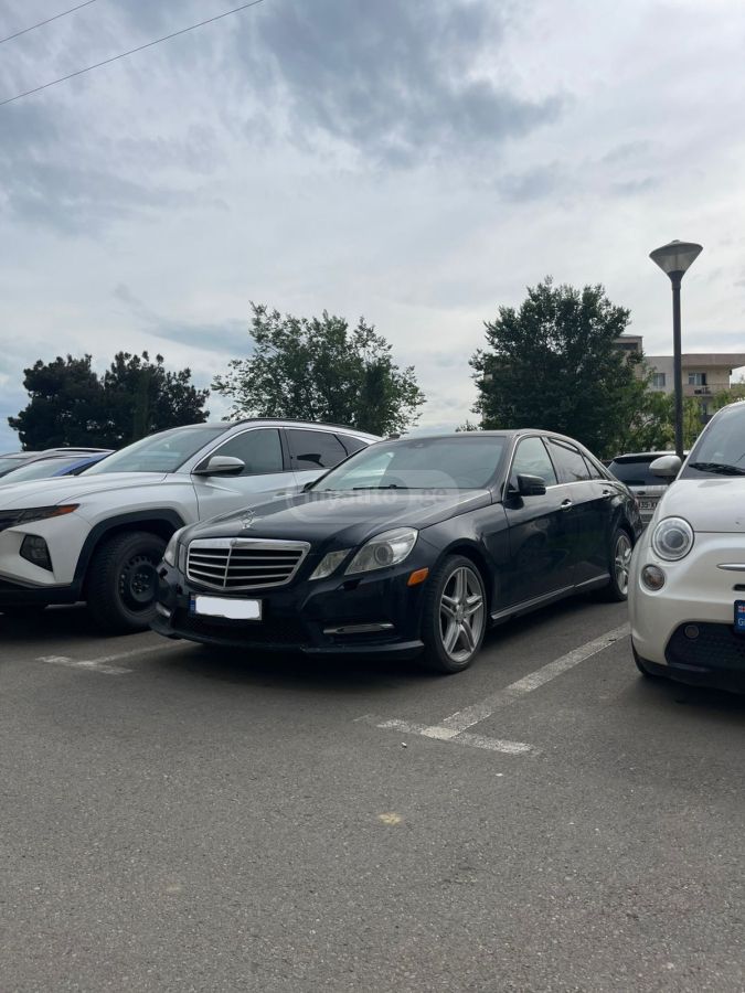 Mercedes-Benz E 550 2012 — photo 2