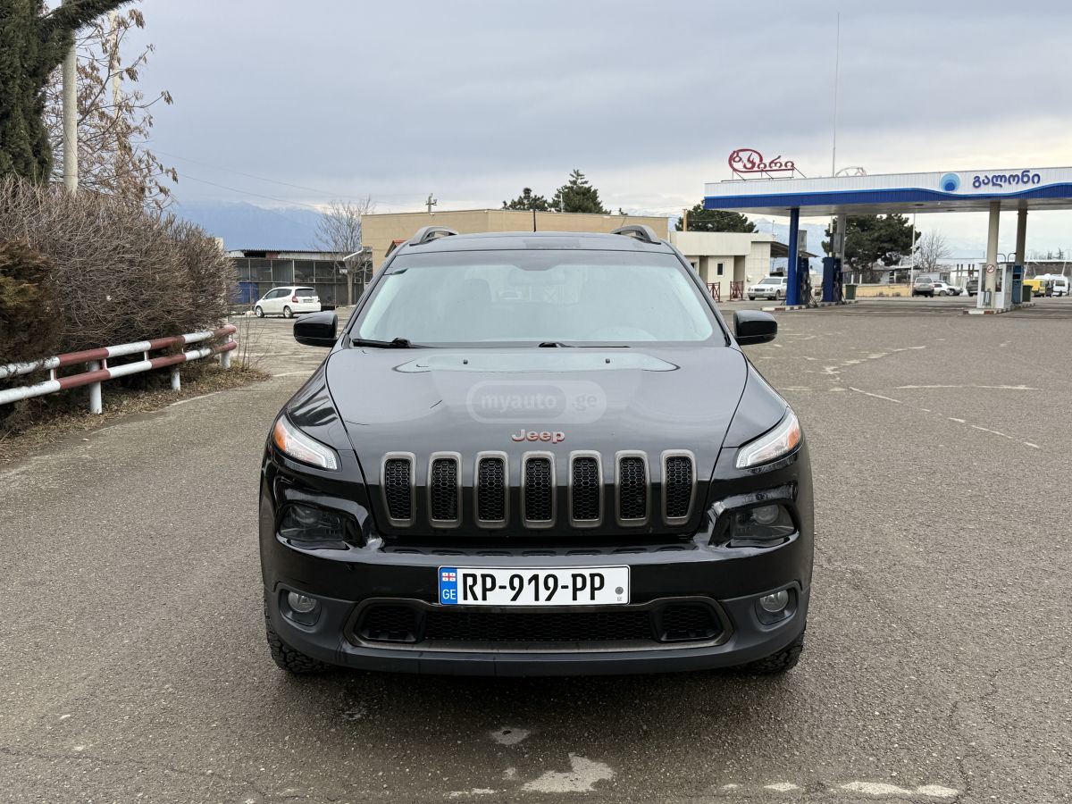 Jeep Cherokee