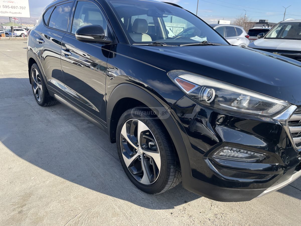 Hyundai Tucson