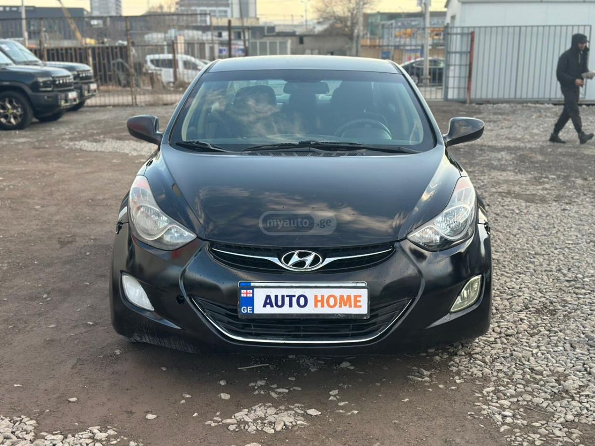 Hyundai Elantra 2013 — photo 2