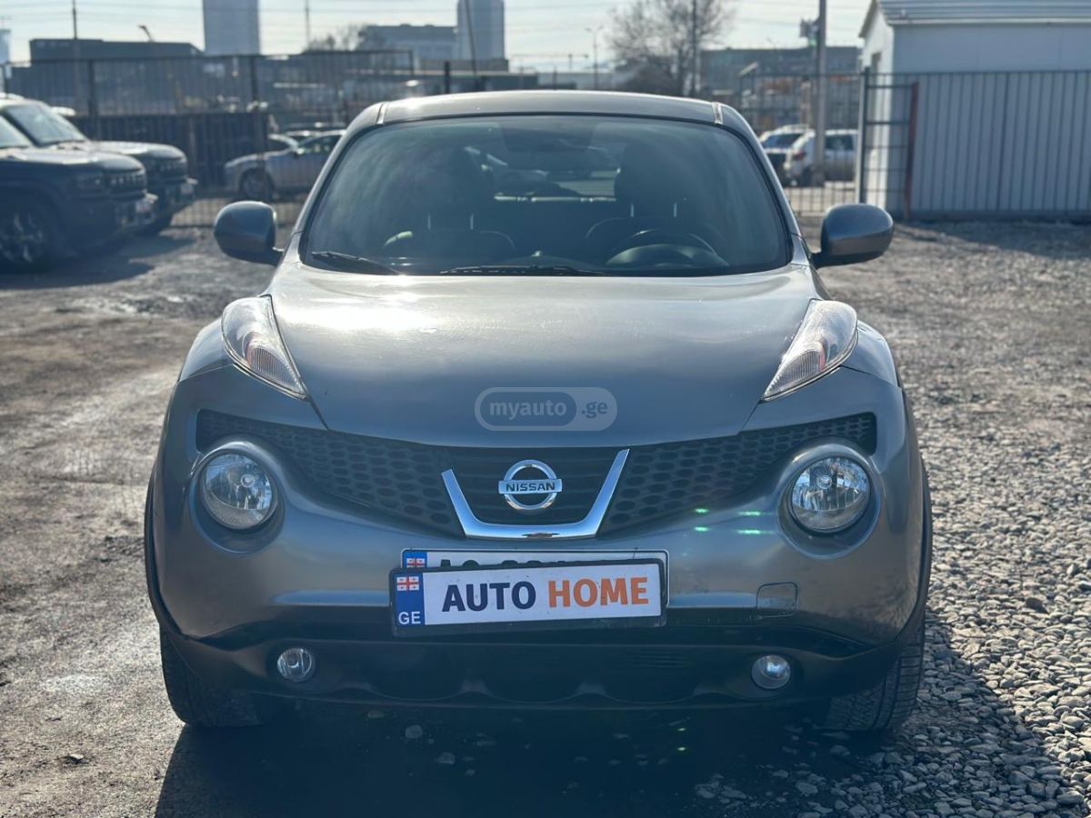 Nissan Juke 2011 — photo 2