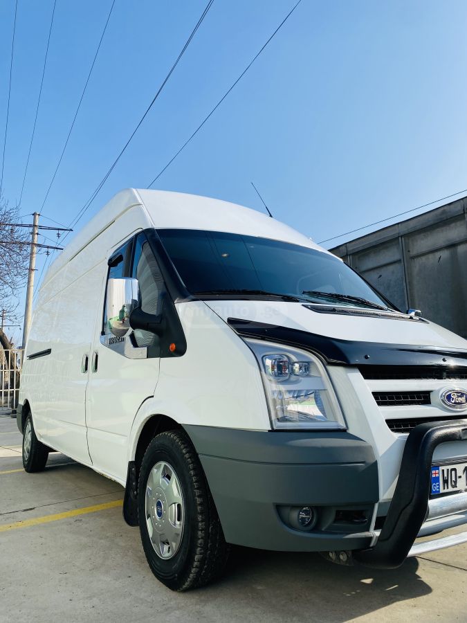 Ford Transit 2008 — photo 2