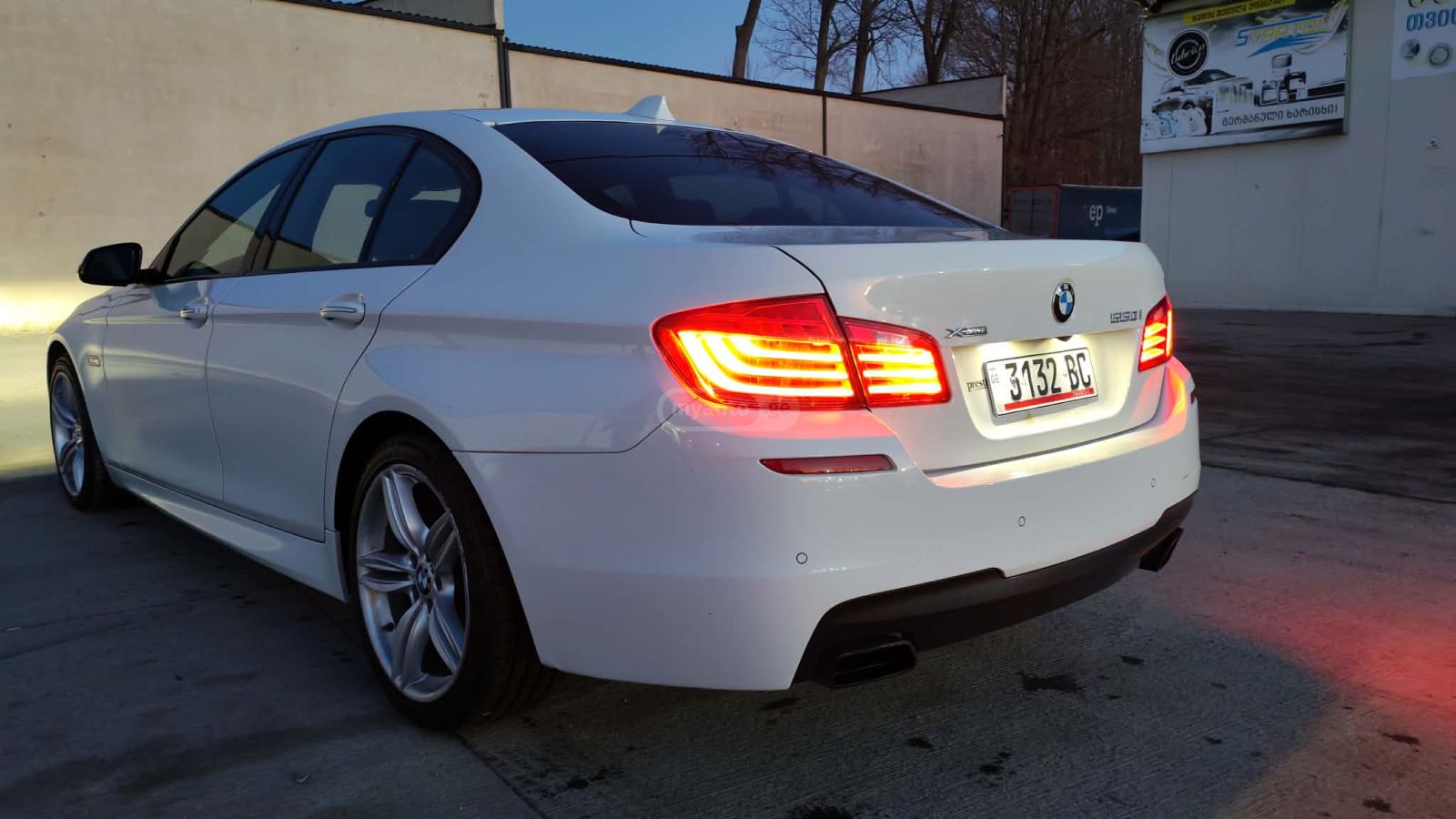 BMW 550 2016 — photo 2