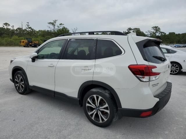 Subaru Forester 2021 — photo 2