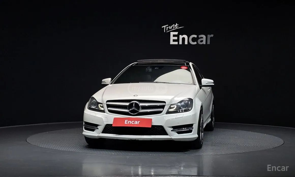 Mercedes-Benz C 220 2013 — photo 2