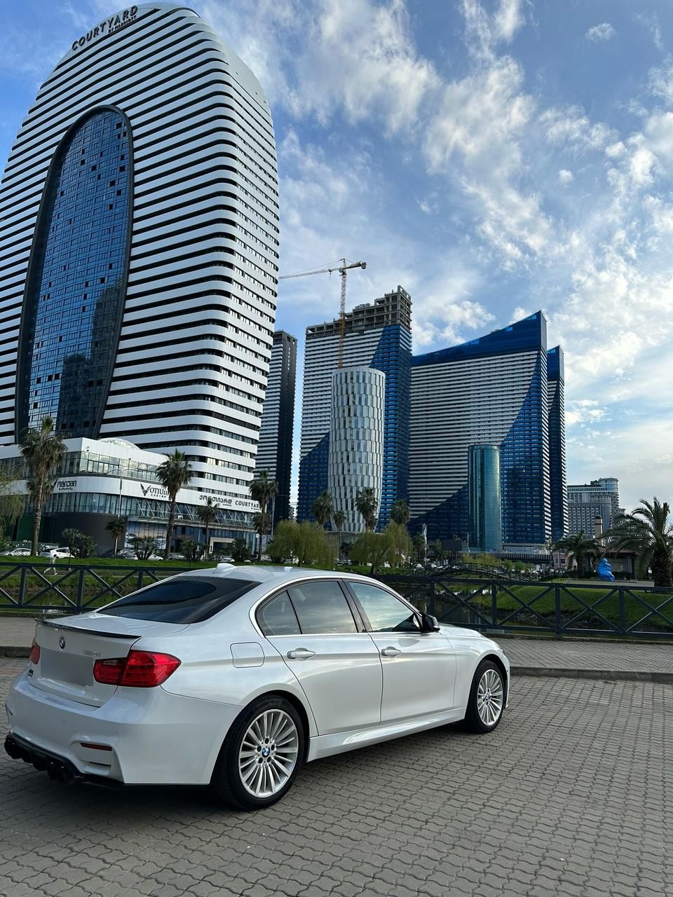 BMW 328