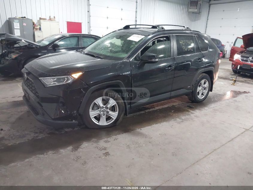 Toyota RAV 4 2021 — photo 2
