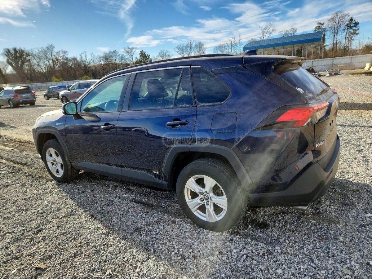 Toyota RAV4 2019 — photo 2
