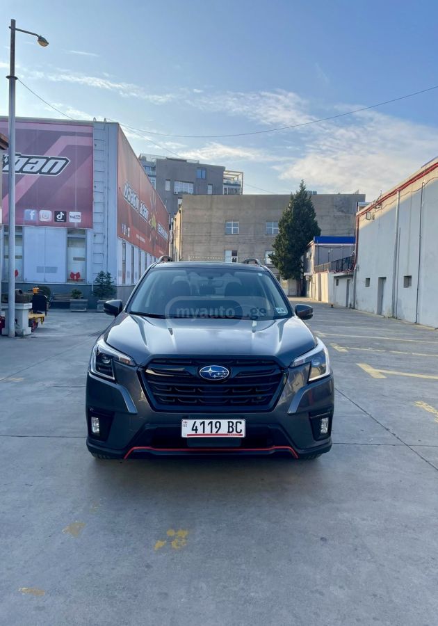 Subaru Forester 2023 — photo 2