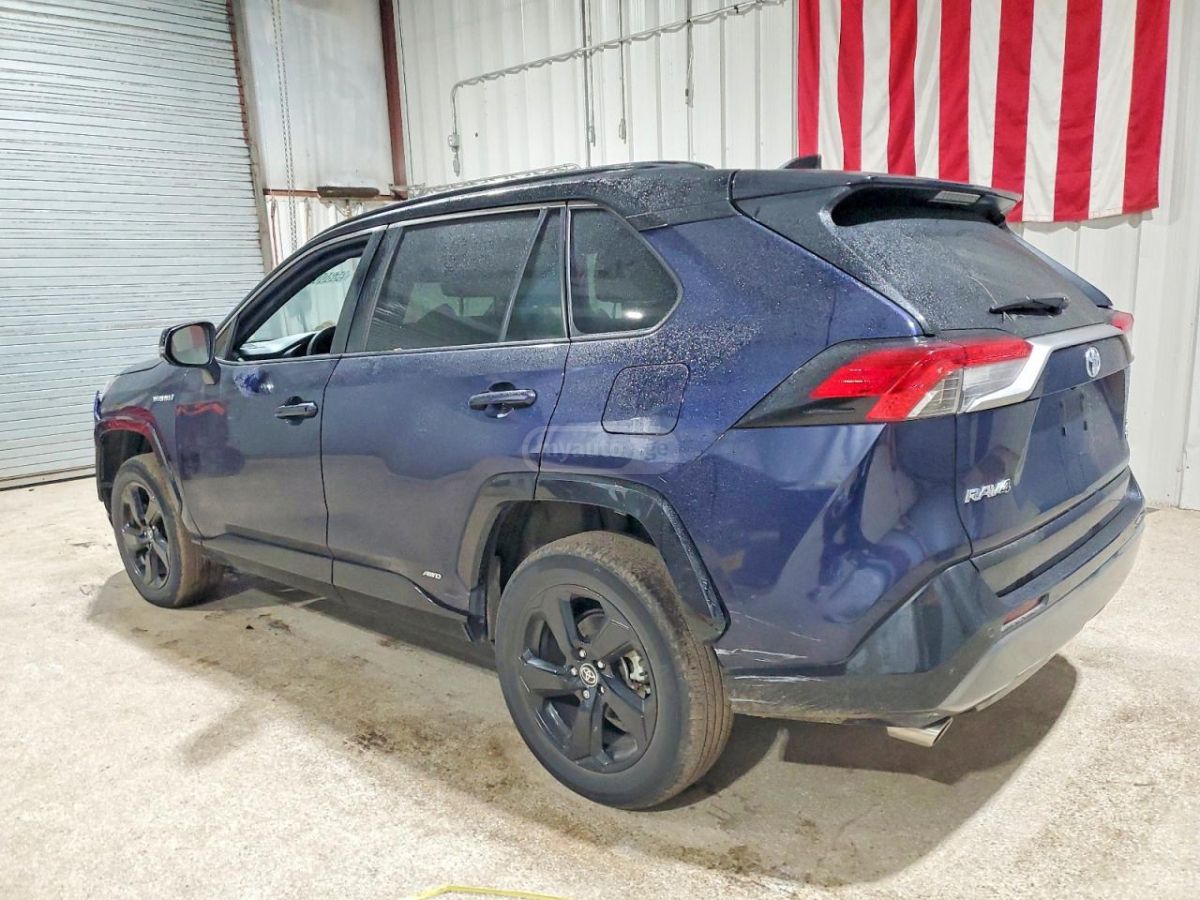 Toyota RAV4 2021 — photo 2