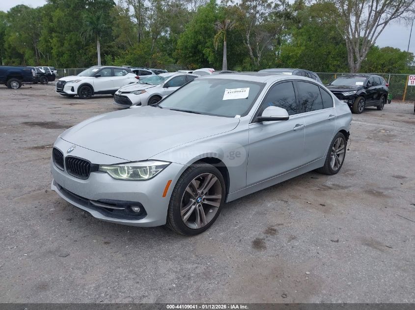 BMW 330 2018 — photo 2