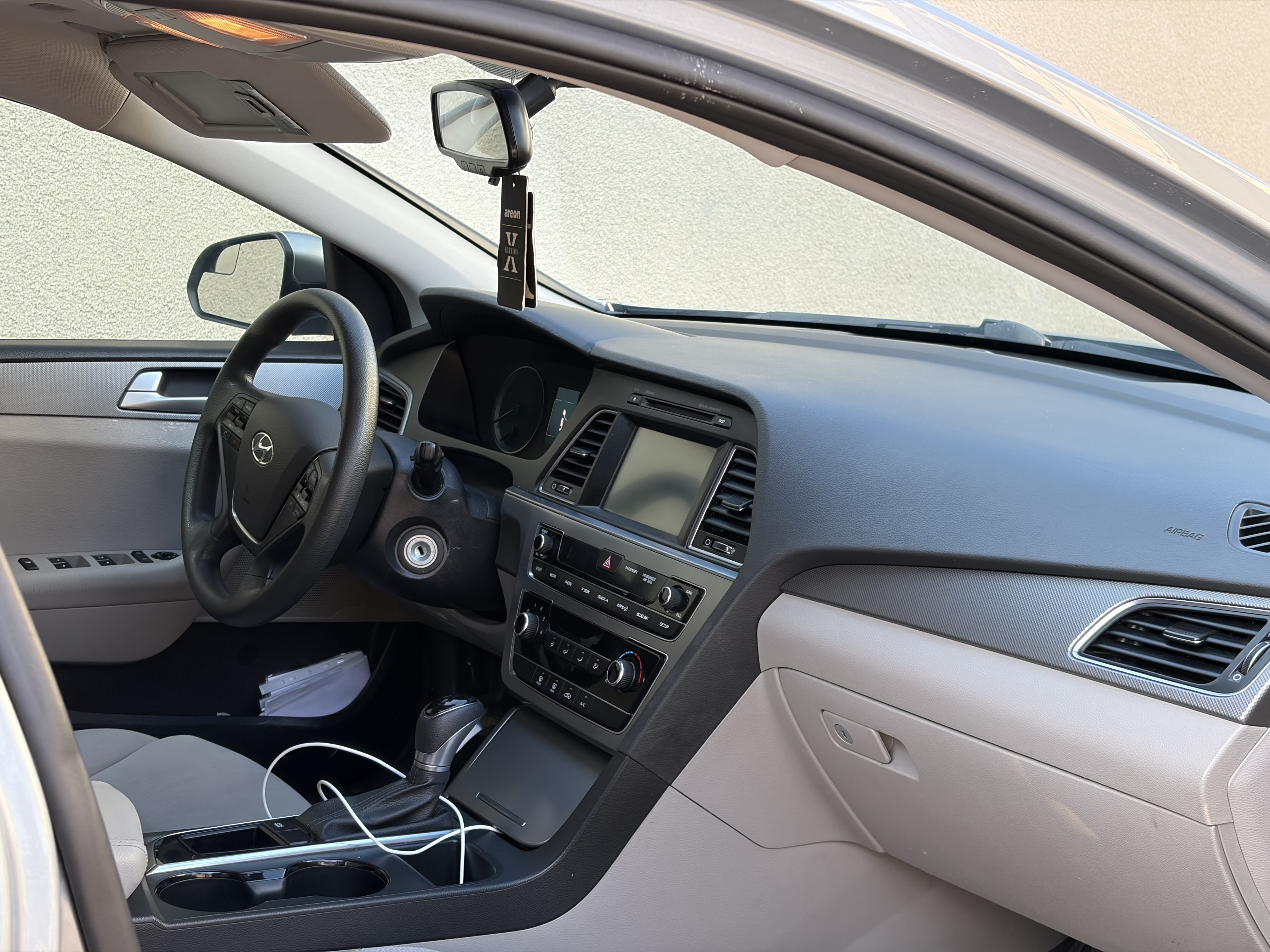 Hyundai Sonata 2016 — photo 2